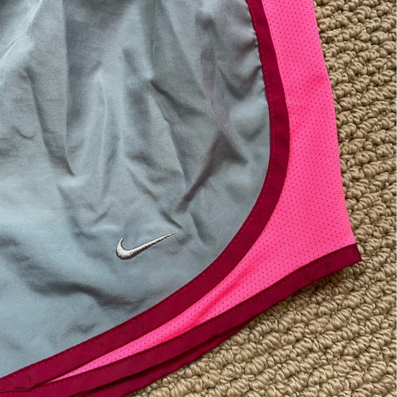 Nike Dri-Fit Shorts - Picture 3 of 6